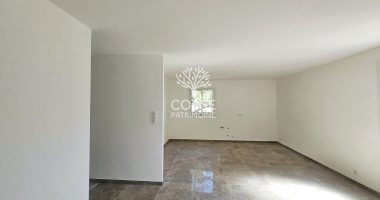 5ee4bd64.jpg