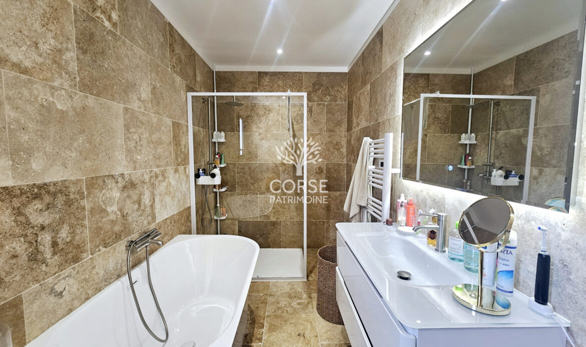 530f5944.jpg