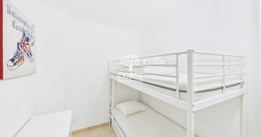 12133d1e.jpg
